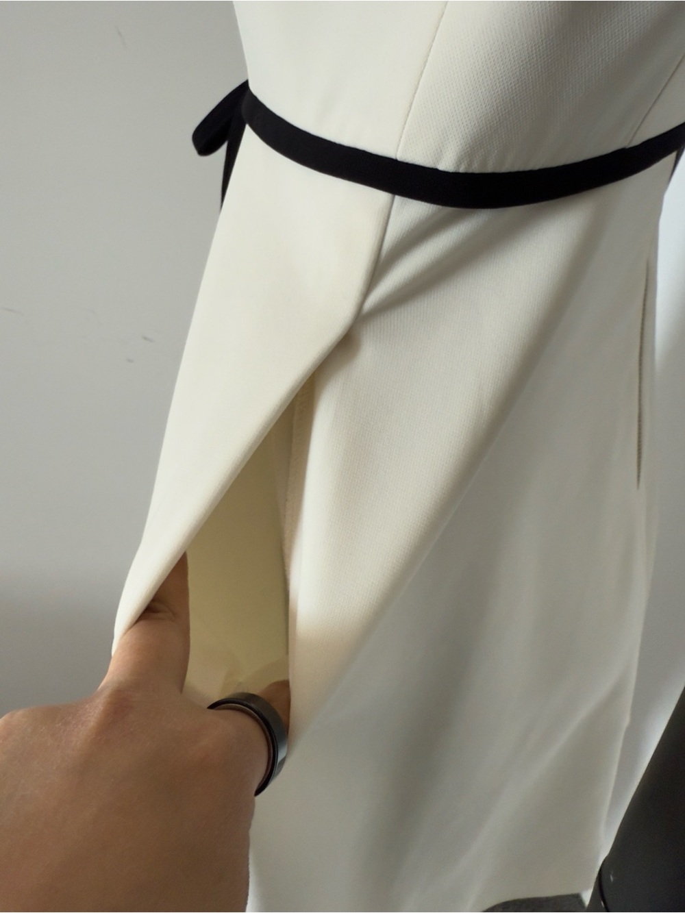 141. Ted Baker London "Saydey" sleeveless skater dress in ivory - Picture 5 of 10